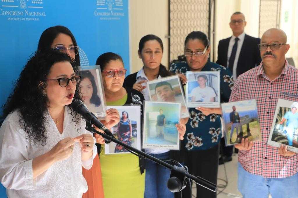 CN, CICR y los Comités de Familiares de Desaparecidos trabajan en la creación de una Ley de Personas Desaparecidas